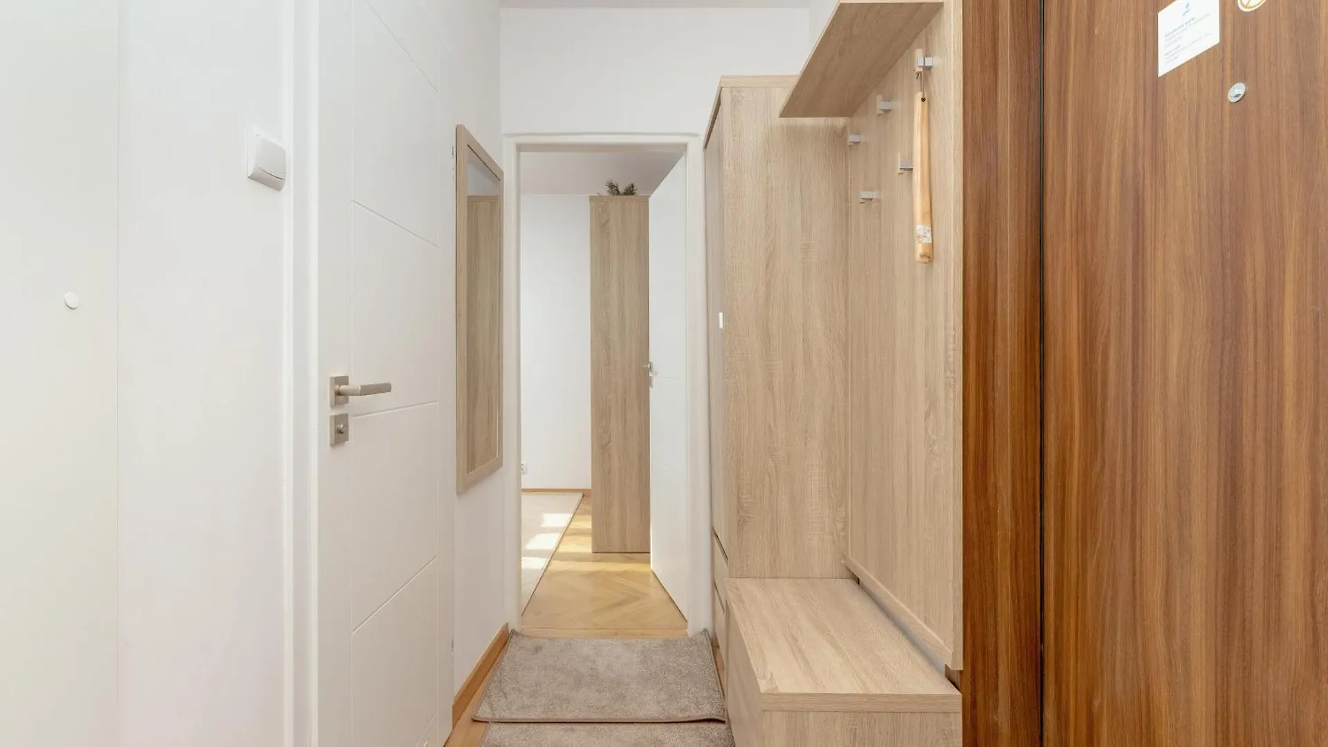 Jagiellońska Apartments Przymorze Beach by Renters Gdańsk